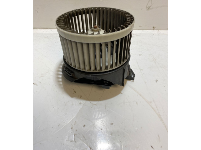 Вентилятор печки       Citroen C5  2005 - 2008 года   