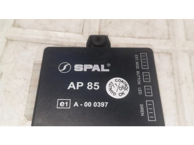 Блок управления E1A000397, 60040268 Opel Vectra C