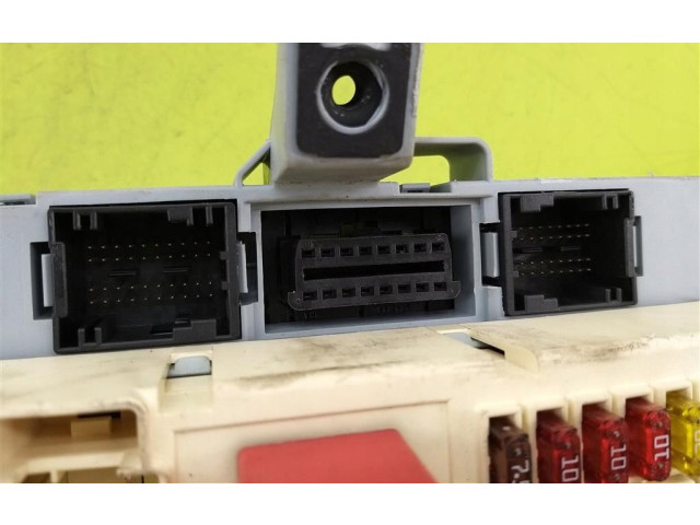   Pojistková skříňka 51711820   Fiat Stilo 2003