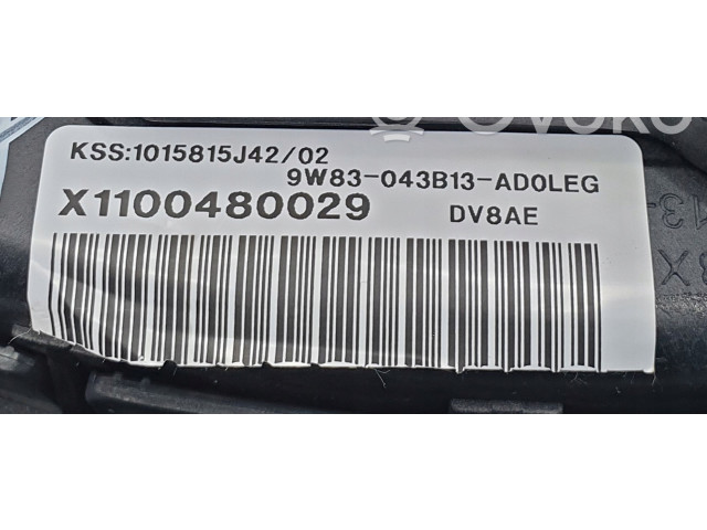 Подушка безопасности водителя 9W83043B13AD Jaguar XF X250