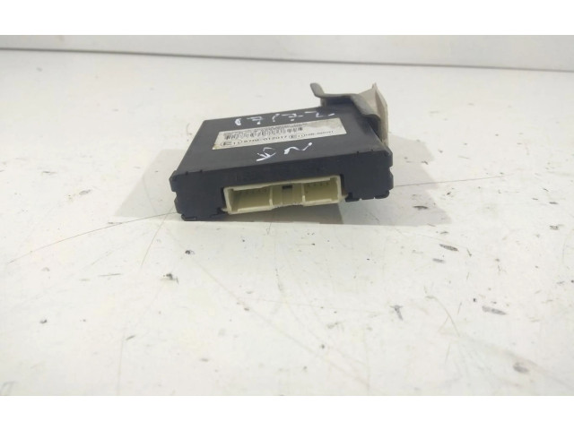 Přístrojová deska  Toyota Prius (NHW20)  8978047030  