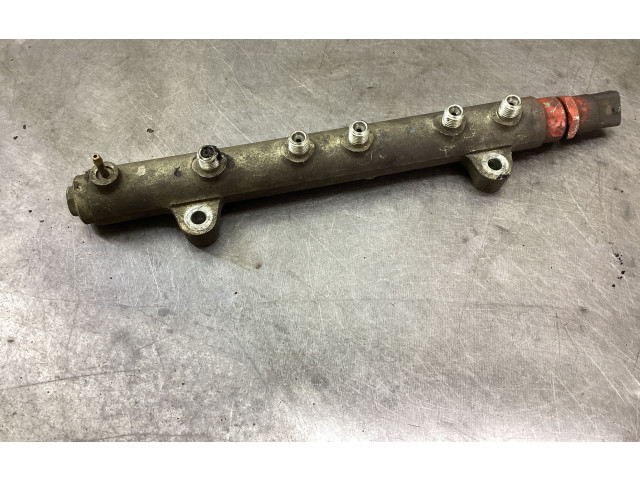 Топливная рампа 0445214051, 1077800210 Honda Accord