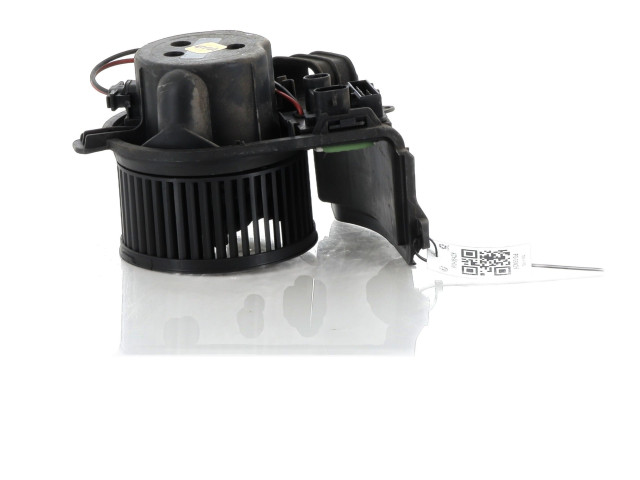 Вентилятор печки    7701057683   Renault Clio II