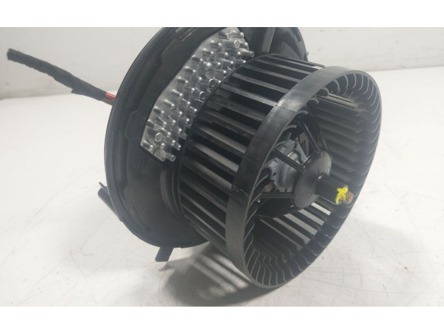 Вентилятор печки    5WB819021A, 3Q1819021E   Cupra Leon