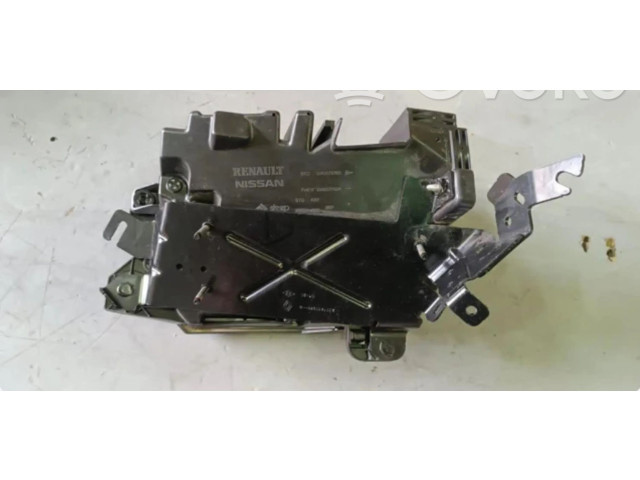 Блок предохранителей 284B0708R   Renault Clio II    