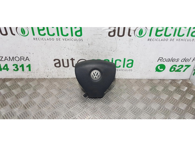 Подушка безопасности водителя 1K0880201, 1K0880201   Volkswagen PASSAT