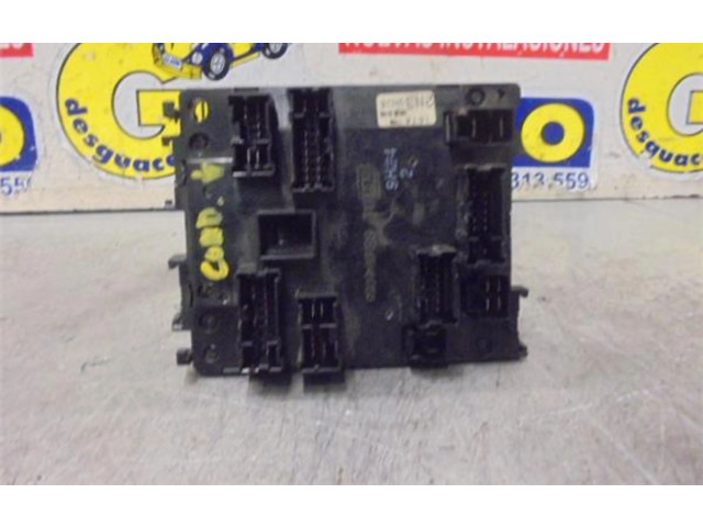 Ящик предохранителей (комплект) 243502N300H, 243502N300H Nissan Almera