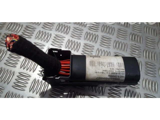 Блок предохранителей  610617624K, 610-617-624K   Volkswagen Touran I    