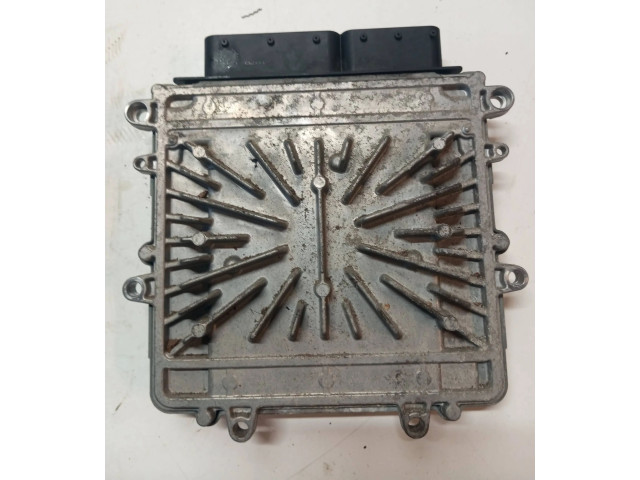 Блок управления двигателя P31303388, 0281015286   Volvo V70