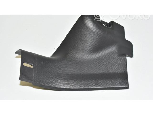 Отделка заднего порога (внутренняя)