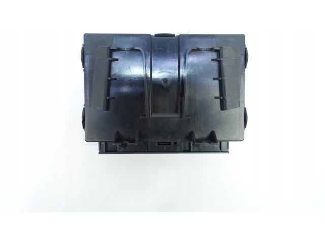 Блок управления климат-контролем 6840451   BMW Z4 E89