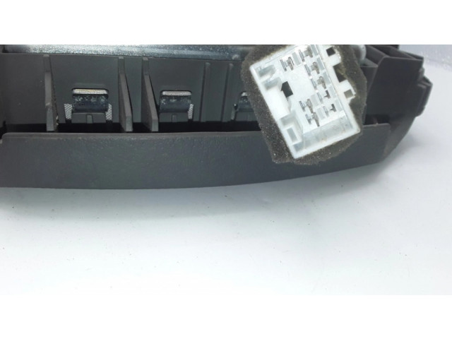 Подушка безопасности водителя 4981312950 SsangYong Kyron