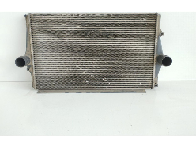 Интеркулер 8649471 Volvo S60