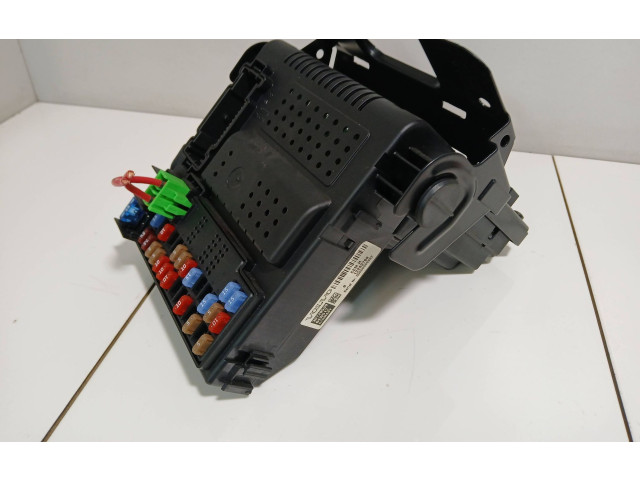 Блок предохранителей  30728539, 12243769   Volvo XC90    