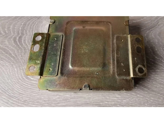 Řídící jednotka MD303880, K8T73471 Mitsubishi Space Wagon 1992