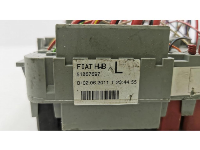 Блок предохранителей 51867697 Alfa Romeo Giulietta