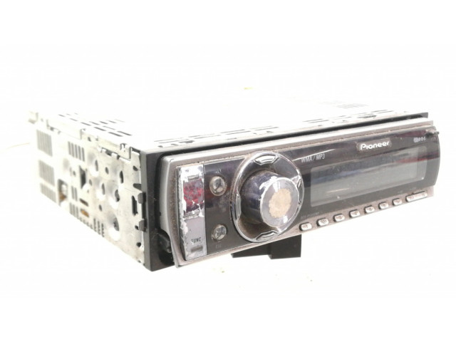 Радио/ проигрыватель CD/DVD / навигация