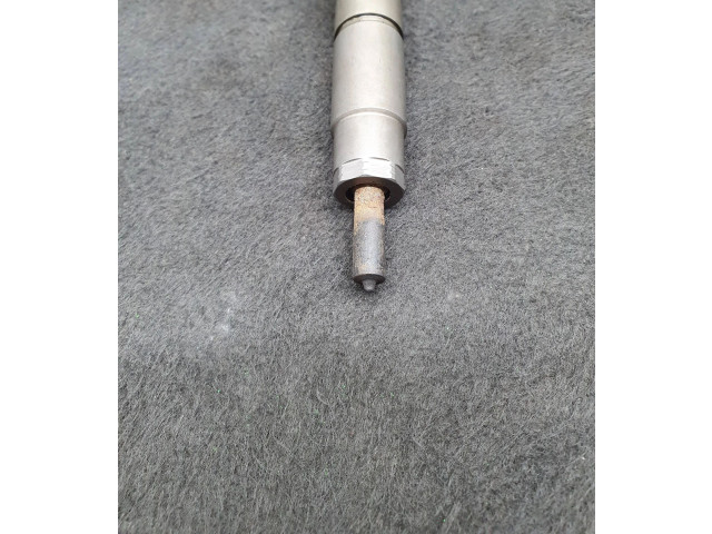 Vstřikovač 057130277AM Audi A8 S8 D4 4H CDSB