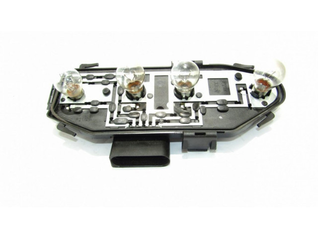 Деталь заднего фонаря