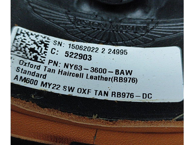 Volant Aston Martin DB11 2022 NY633600BAW