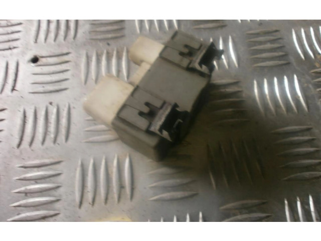 Блок управления 899995000, 899995000   Volvo S40, V40