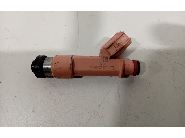 Vstřikovač 2325021091 Toyota Yaris 1NZ-FXE