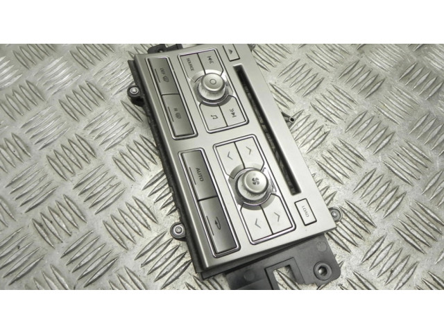 Блок управления климат-контролем 8X2318C858BG, Y1176 Jaguar XF