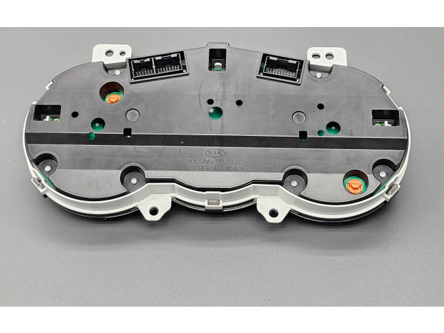 Přístrojová deska KIA Venga 2010 940041P590