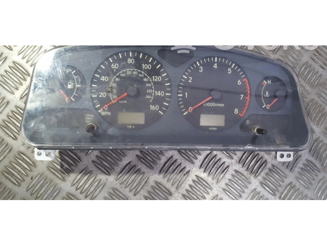 Přístrojová deska Toyota Avensis T220 2000 8380005250, 83800-05250