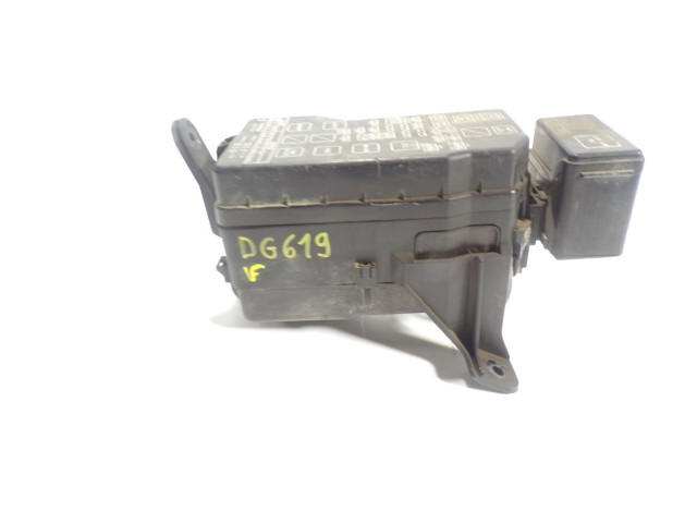 Pojistková skříňka Řídící jednotka BSM 8274160010, 8266160120 Toyota Land Cruiser (J100) 2001