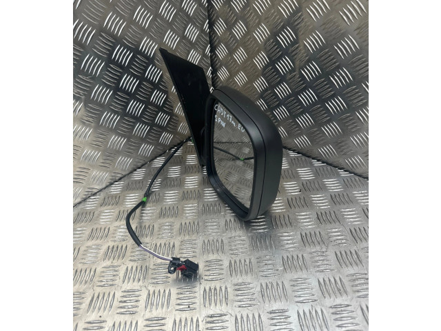 Зеркало электрическое Volkswagen Caddy 2015 - 2020 года