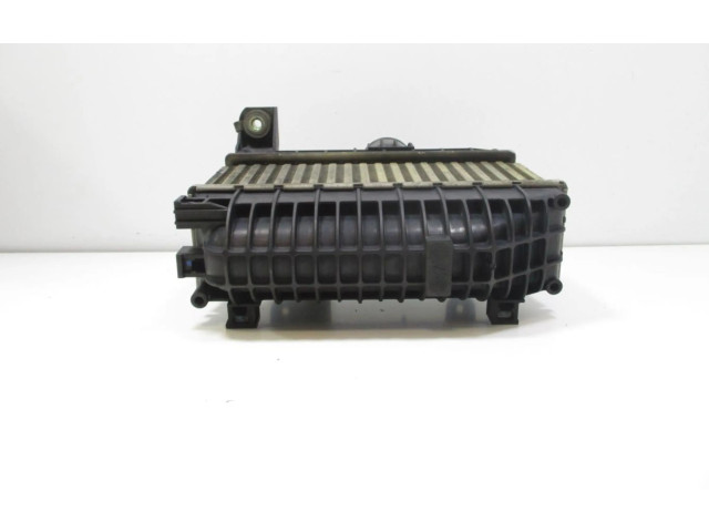 Интеркулер 0G010 Toyota Corolla Verso AR10