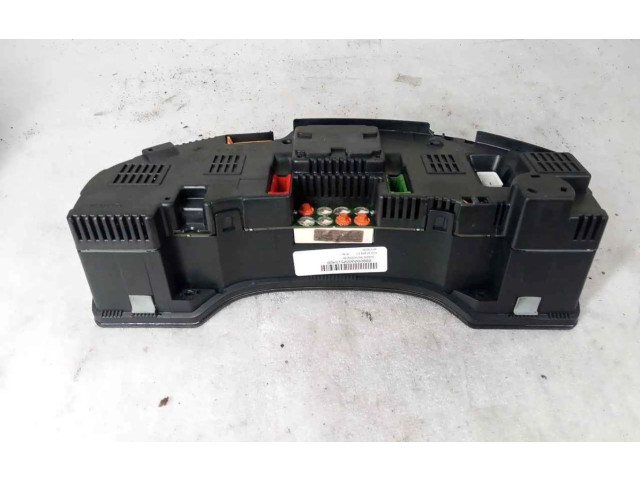 Панель приборов 4D0919033F   Audi A8 S8 D2 4D       