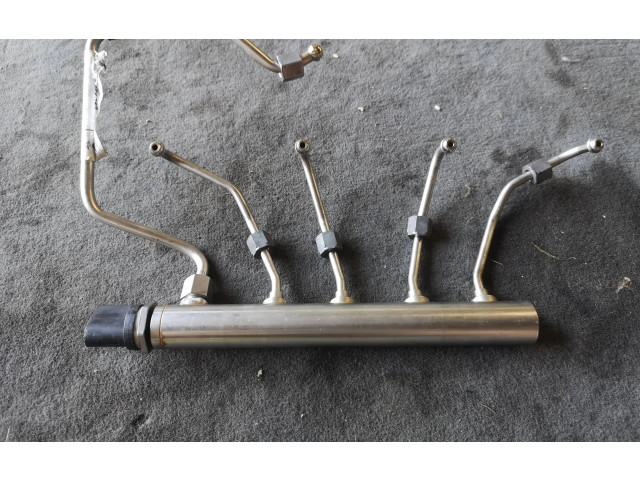 Vstřikovací lišta 758541109   BMW 3 F30 F35 F31     