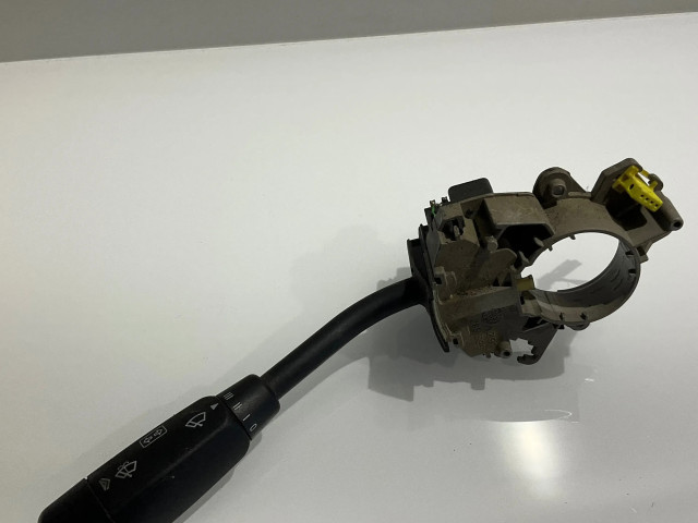 Ручка стеклоочистителей 2085450010, A2085450010 Mercedes-Benz CLK A208 C208