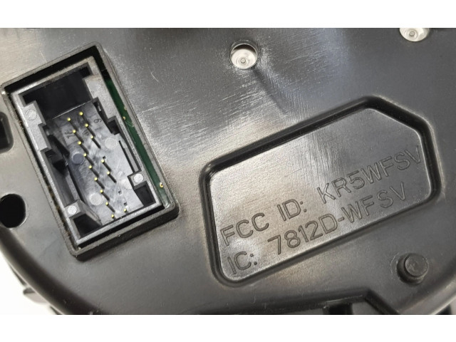 Панель приборов 6V0920740E, 6V0920740E   Skoda Fabia Mk3 (NJ)       