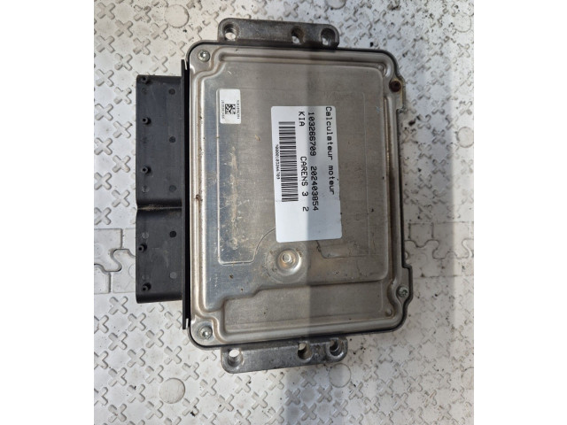 Блок управления двигателя 3911327485   KIA Carens II