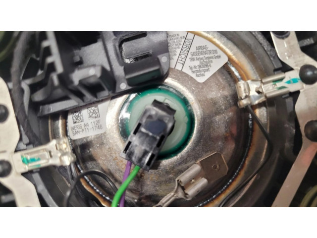 Подушка безопасности водителя 679133209   BMW 1 F20 F21