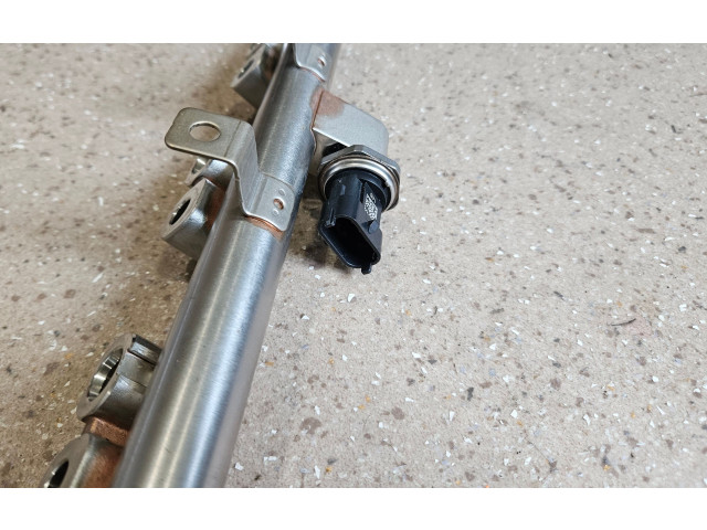 Vstřikovací lišta 3534003HC0 Hyundai Kona I