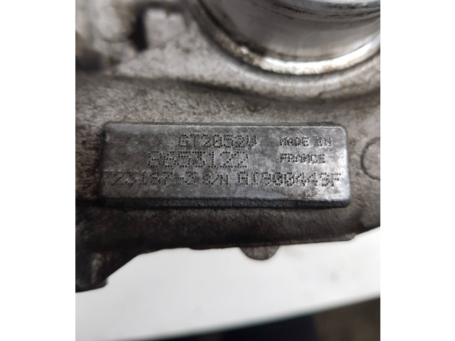 Турбина Volvo V70 GT2052V, M8168 для двигателя d5244t