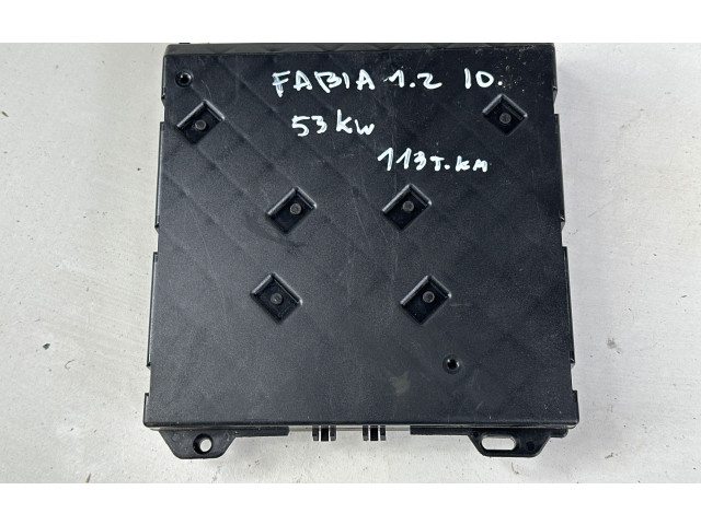 Блок комфорта 6R7937087F, HH11S0017 Skoda Fabia Mk2 (5J)