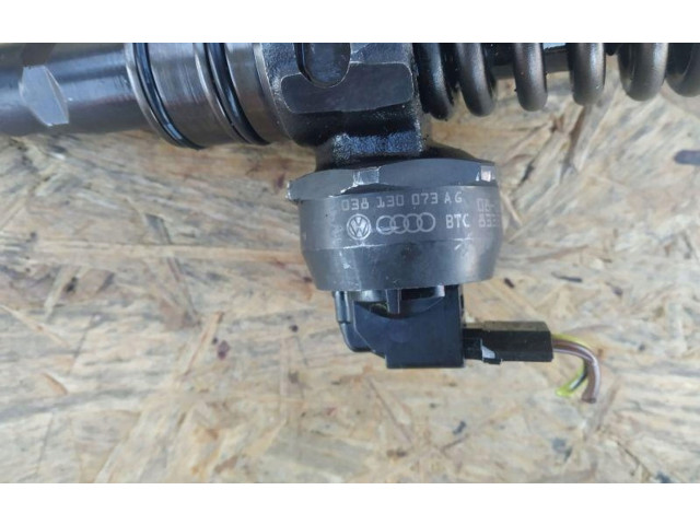 Форсунка 038130073AG Audi A3 S3 8L