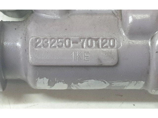 Форсунка 2325070120 Lexus IS 200-300 1GFE