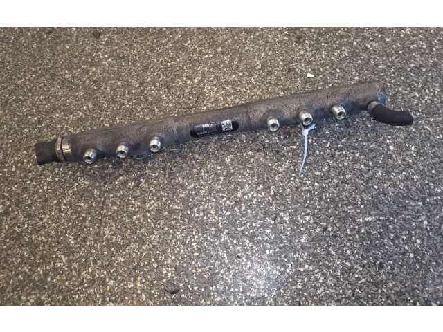 Топливная рампа 8699179, 0445215023   Volvo V70 2.4 