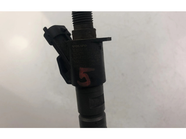 Форсунка 31303238    Volvo V60   