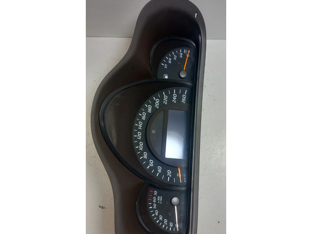 Přístrojová deska Mercedes-Benz C W203 2005 A2035408111, 2035408111