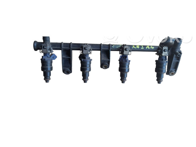 Топливная рампа 7700864726   Renault Scenic I  