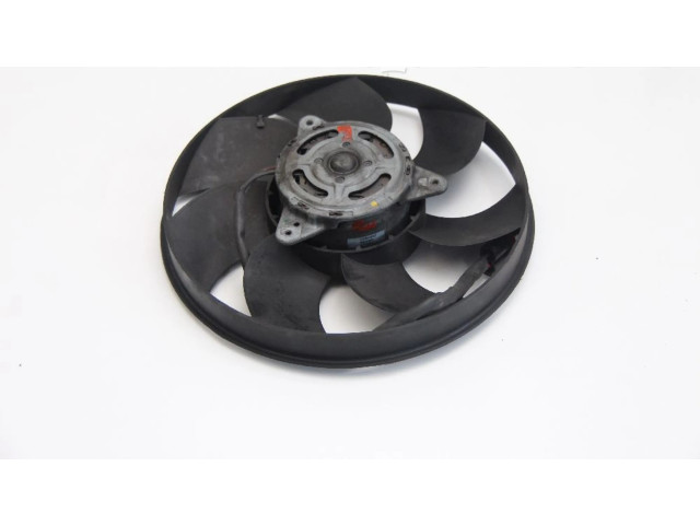 Вентилятор радиатора     30668629, 30668629    Volvo V70 