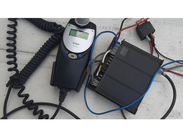 Считывающее устройство карточки зажигания