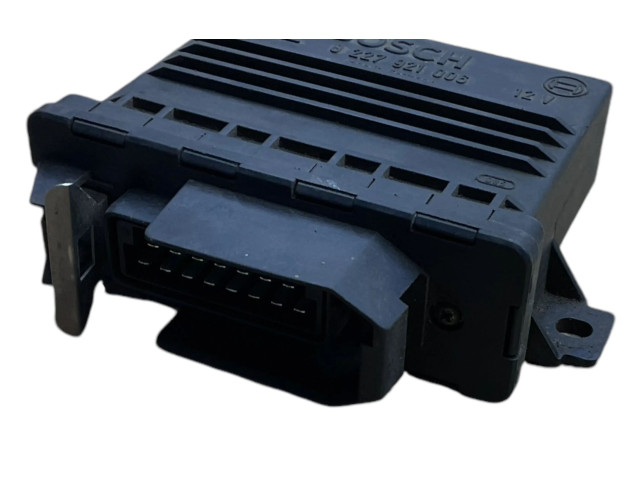 Řídící jednotka 0227921006 Opel Rekord E2 1985